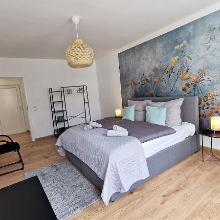 Bohnapartments Design Suite Am Markt - Vollausstattung - Wlan - Zentrum Ilmenau Esterno foto