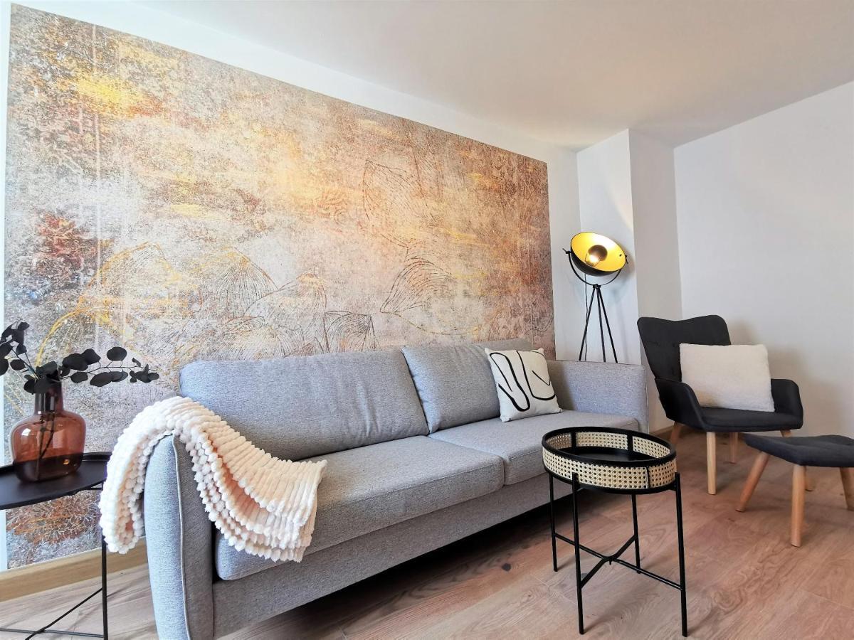 Bohnapartments Design Suite Am Markt - Vollausstattung - Wlan - Zentrum Ilmenau Esterno foto