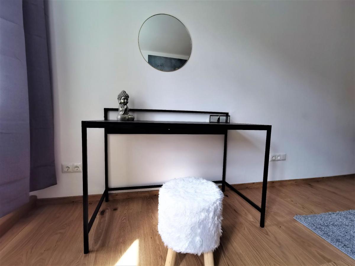 Bohnapartments Design Suite Am Markt - Vollausstattung - Wlan - Zentrum Ilmenau Esterno foto